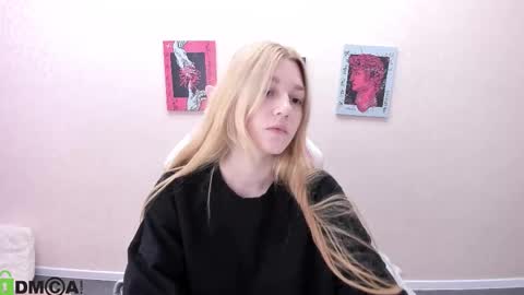 Snapshot of sylvia_ortiz chatting on 18, 9, 2025 Sylvia online show from 18, 9, 2025