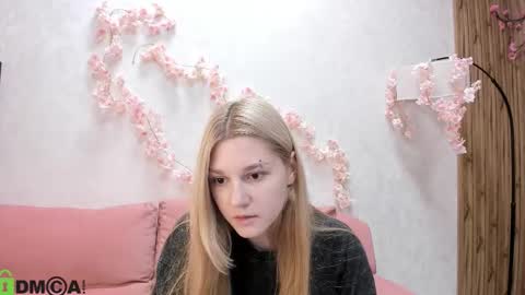 Snapshot of sylvia_ortiz chatting on 19, 9, 2025 Sylvia online show from 19, 9, 2025