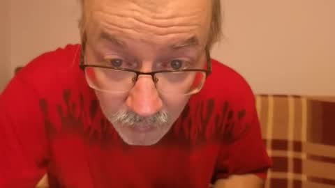 Snapshot of szaszinno6669068 chatting on 10, 9, 2025 szaszinno6669068 online show from 10, 9, 2025