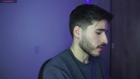 Snapshot of t0ny_wylie chatting on 23, 12, 2024 t0ny_wylie online show from 23, 12, 2024