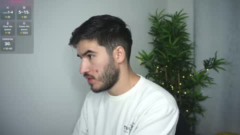 Snapshot of t0ny_wylie chatting on 28, 2, 2025 t0ny_wylie online show from 28, 2, 2025