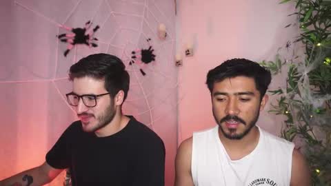 Snapshot of t0ny_wylie chatting on 18, 10, 2025 t0ny_wylie online show from 18, 10, 2025