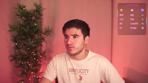 Snapshot of t0ny_wylie chatting on 18, 11, 2025 t0ny_wylie online show from 18, 11, 2025