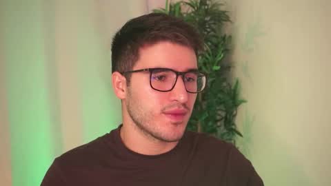 Snapshot of t0ny_wylie chatting on 14, 2, 2026 t0ny_wylie online show from 14, 2, 2026