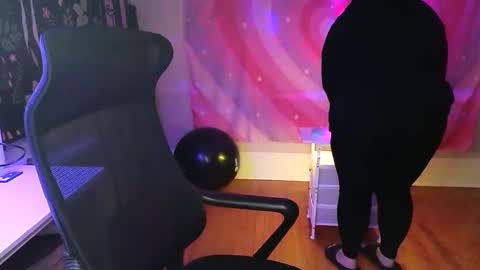 Snapshot of t0rchfairy710 chatting on 9, 2, 2025 Goddess Flame online show from 9, 2, 2025