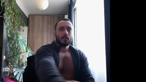 Huracane online show from 25, 1, 2025