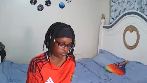 Snapshot of t_okyo chatting on 13, 11, 2025 TOKYO online show from 13, 11, 2025