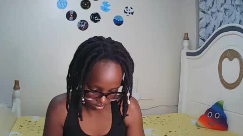 Snapshot of t_okyo chatting on 23, 11, 2025 TOKYO online show from 23, 11, 2025