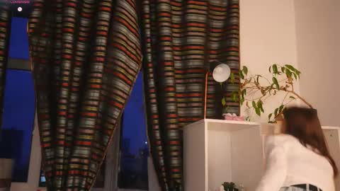 Snapshot of t_tragedienne chatting on 3, 12, 2025 Heeey im Helena3 -- fav555100333 -- pvts only premium and after my public show 3 online show from 3, 12, 2025