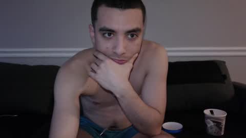 Snapshot of taauruss chatting on 13, 4, 2026 Emmanuel online show from 13, 4, 2026