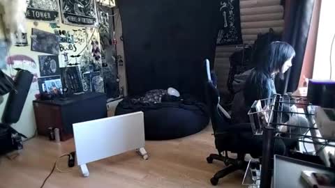 Lina online show from 25, 2, 2026