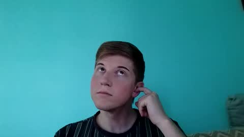 collegetwinkboi online show from 17, 12, 2025