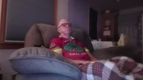 tacrunner66_ online show from 21, 10, 2025