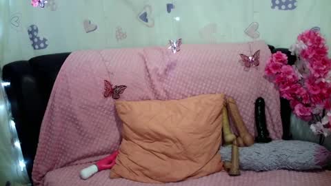   3 online show from 5, 4, 2026