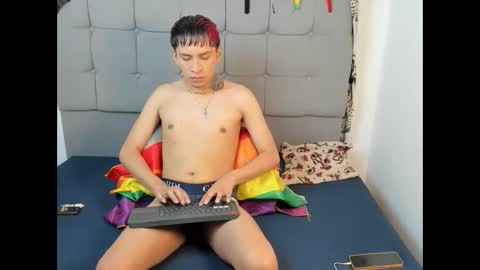 Snapshot of tailor_hot1 chatting on 23, 9, 2025 tailor online show from 23, 9, 2025
