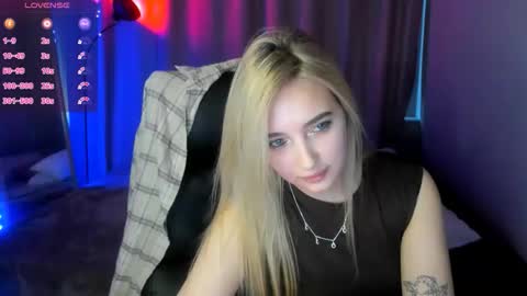Snapshot of taisia_hot chatting on 25, 4, 2026 Taisia online show from 25, 4, 2026