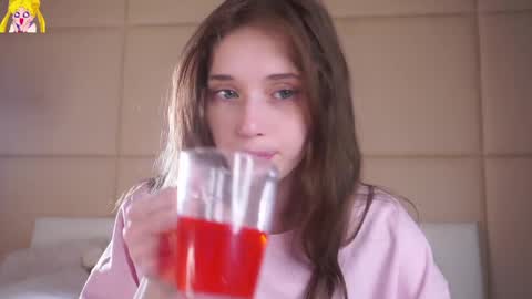 Mia online show from 16, 5, 2026