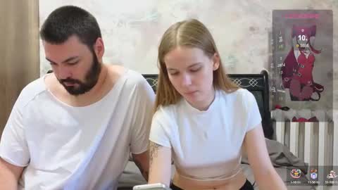 Snapshot of taiti_fox_cub chatting on 11, 9, 2025 taiti_fox_cub online show from 11, 9, 2025