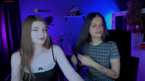 Snapshot of talia_seduce chatting on 15, 9, 2025 talia_seduce online show from 15, 9, 2025