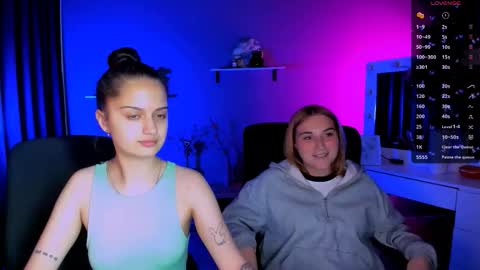 Snapshot of talia_seduce chatting on 18, 9, 2025 talia_seduce online show from 18, 9, 2025