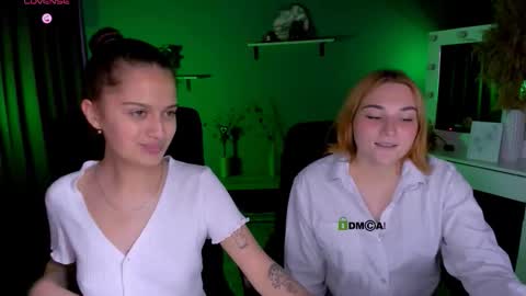 Snapshot of talia_seduce chatting on 22, 9, 2025 talia_seduce online show from 22, 9, 2025