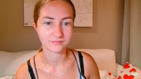  Kira  online show from 11, 10, 2025