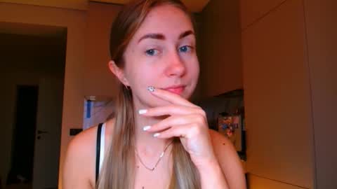  Kira  online show from 26, 11, 2025