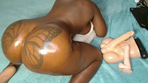 butterflyass online show from 19, 12, 2025