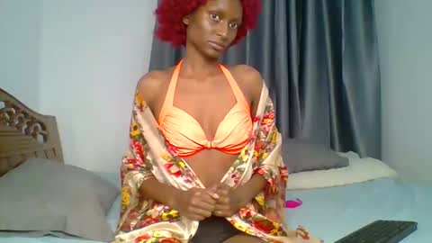 talisha smiles online show from 27, 4, 2026