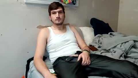 tallerandhandsomer online show from 16, 11, 2025