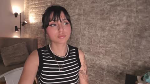 Snapshot of tamara_aluna chatting on 4, 2, 2025 Tami online show from 4, 2, 2025