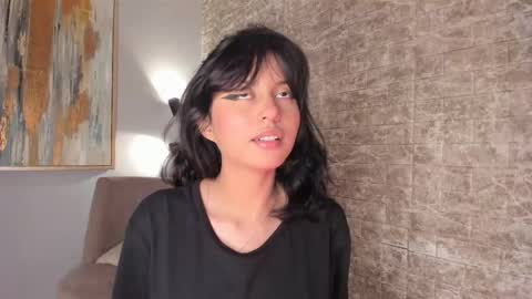 Snapshot of tamara_aluna chatting on 5, 3, 2025 Tami online show from 5, 3, 2025