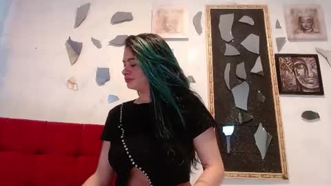 Snapshot of tamara_reyna chatting on 11, 7, 2026 Tammy Modelo independiente YEAH online show from 11, 7, 2026