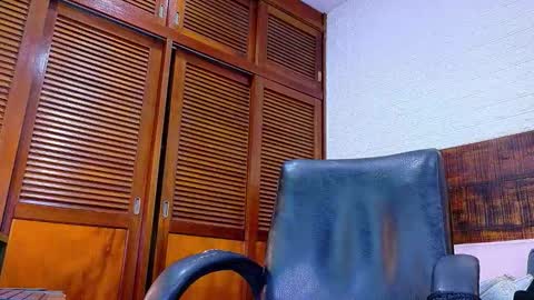    online show from 22, 12, 2025