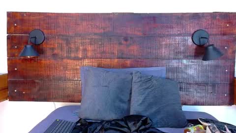    online show from 14, 1, 2026