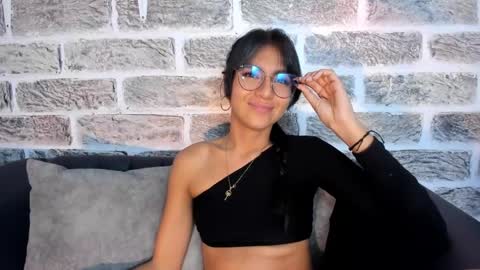 Tamy  online show from 10, 3, 2025