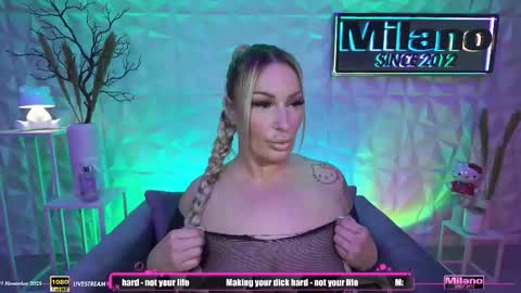 Snapshot of tamaramilano chatting on 21, 11, 2025 TamaraMilano online show from 21, 11, 2025