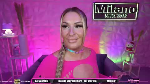 Snapshot of tamaramilano chatting on 2, 12, 2025 TamaraMilano online show from 2, 12, 2025