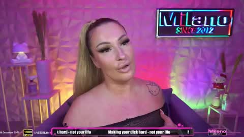 Snapshot of tamaramilano chatting on 4, 12, 2025 TamaraMilano online show from 4, 12, 2025