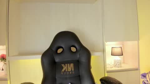 Tami online show from 17, 12, 2025