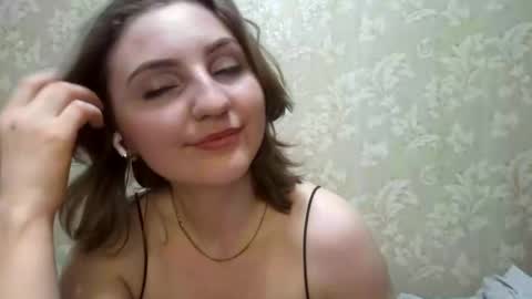 Snapshot of tamarjurgenson chatting on 4, 4, 2026 Tamara online show from 4, 4, 2026