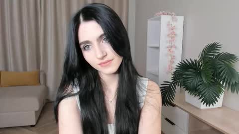 my name is Tamela online show from 25, 11, 2025