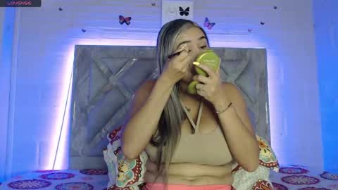 Snapshot of tami_vega chatting on 5, 6, 2026 Tamy Vega online show from 5, 6, 2026