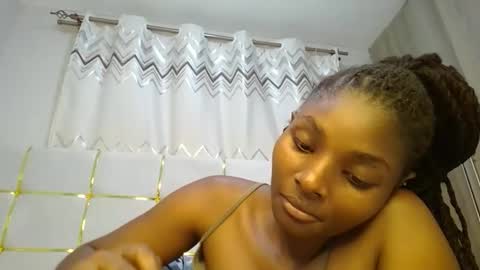 Snapshot of tamia538235 chatting on 1, 2, 2025 tamia online show from 1, 2, 2025