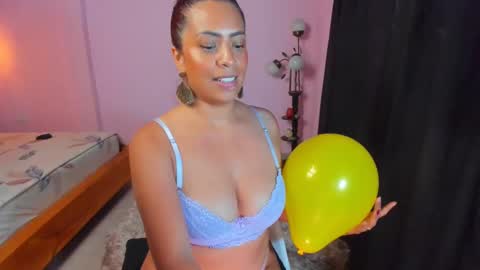 Snapshot of tammy_evans chatting on 27, 12, 2024 TAMARA online show from 27, 12, 2024
