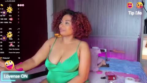 T A M M Y  online show from 25, 1, 2025