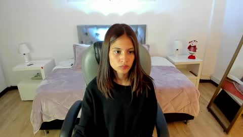 Tamy  online show from 20, 12, 2024