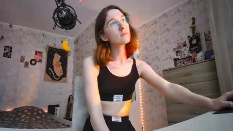 Milena Kuprianova online show from 3, 6, 2026
