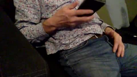 Snapshot of tangospank chatting on 21, 9, 2025 tangospank online show from 21, 9, 2025