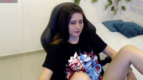 Snapshot of taniadevil_69 chatting on 10, 1, 2025 Tania online show from 10, 1, 2025